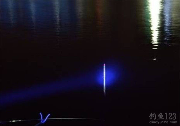 Night Fishing Tips When Fish Are Suspended (A Real Black Carp Fishing Adventure)