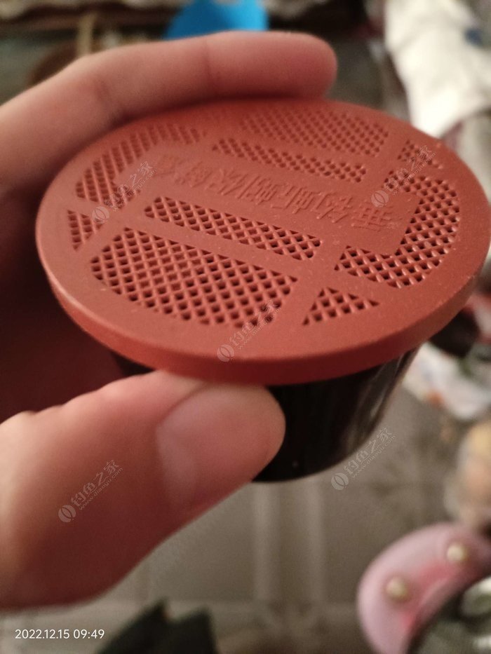 Foam box for earthworm storage